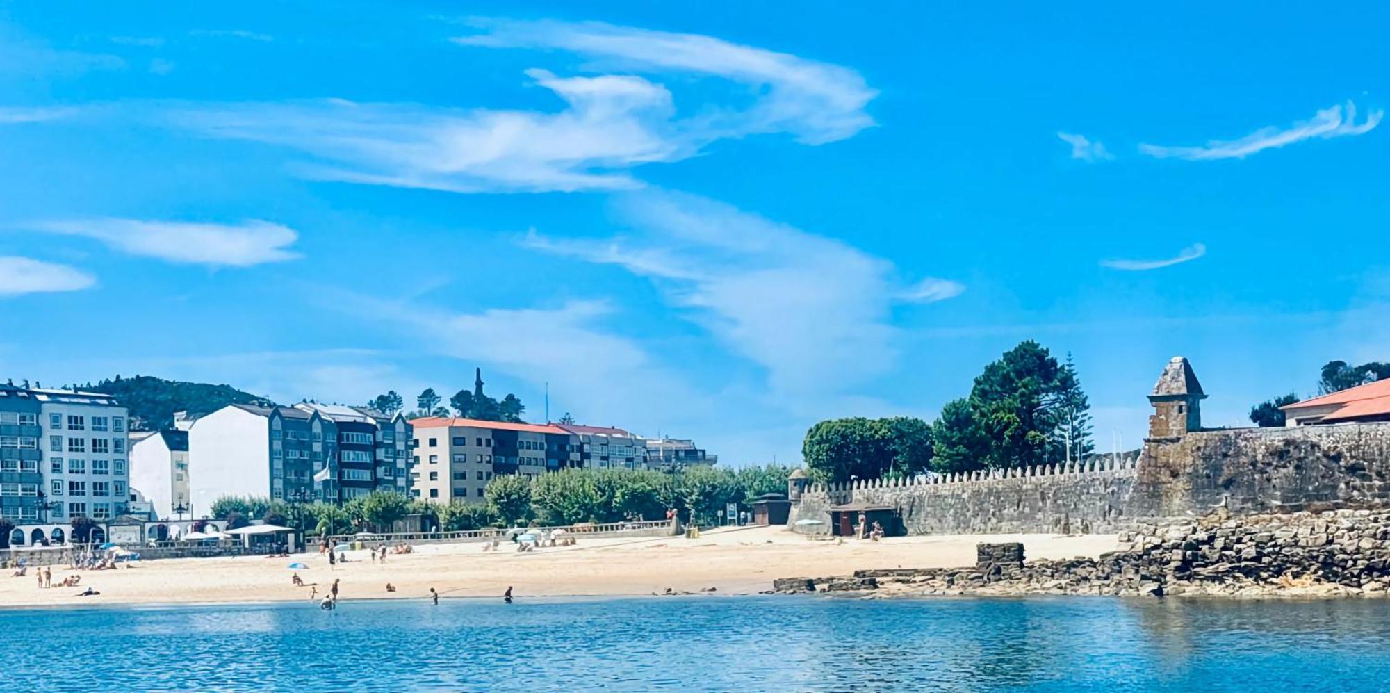 Hoibai, Raina, Atico, Con Vistas Al Casco Historico De Baiona, Galicia Apartment Luaran gambar